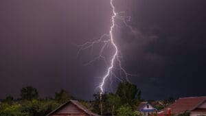 AI and Lightning Risk: Predicting Strikes Before They Happen